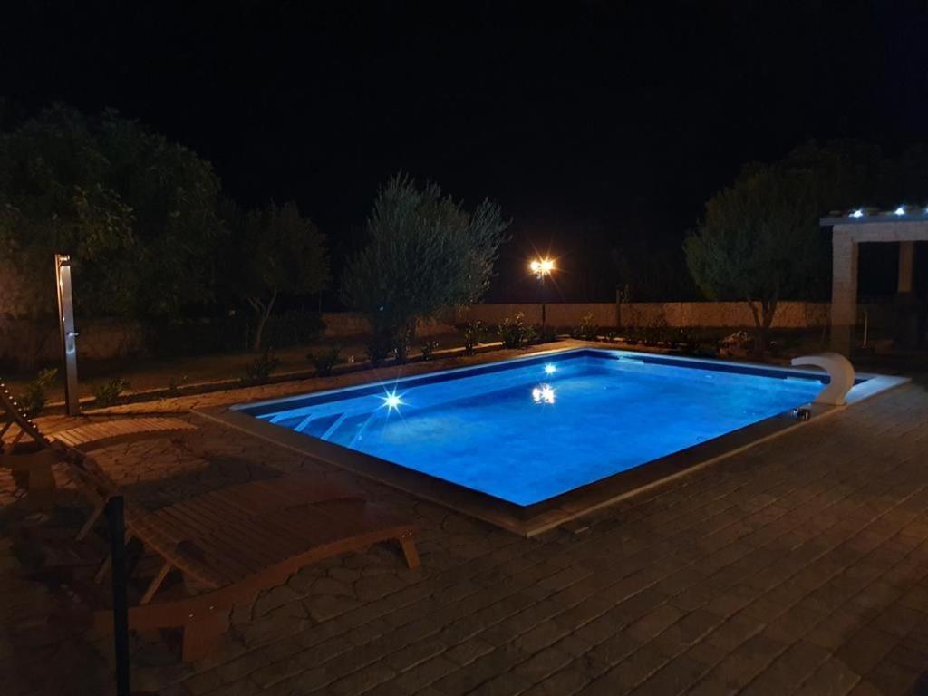 Villa Pag Dubrava Relax With Pool Bosana Экстерьер фото